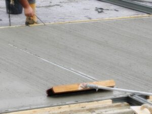 Parkdachbau - Besenstrich